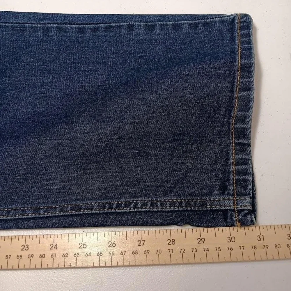 Levis 505 Jeans Mens 42x30 Blue Regular Fit Straight Leg Medium Wash Denim Pants
